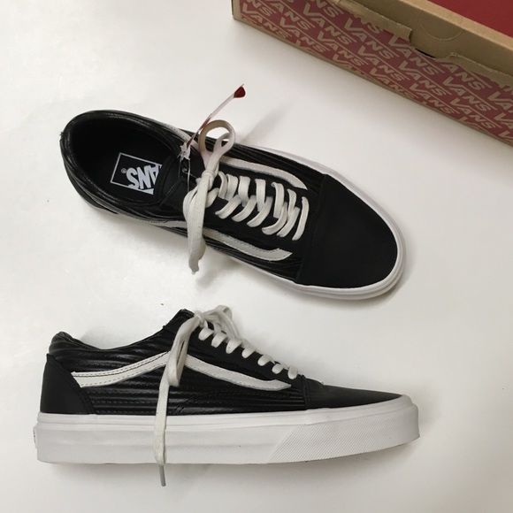 vans moto leather old skool